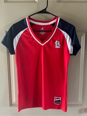 Women’s STL Cardinals Vneck